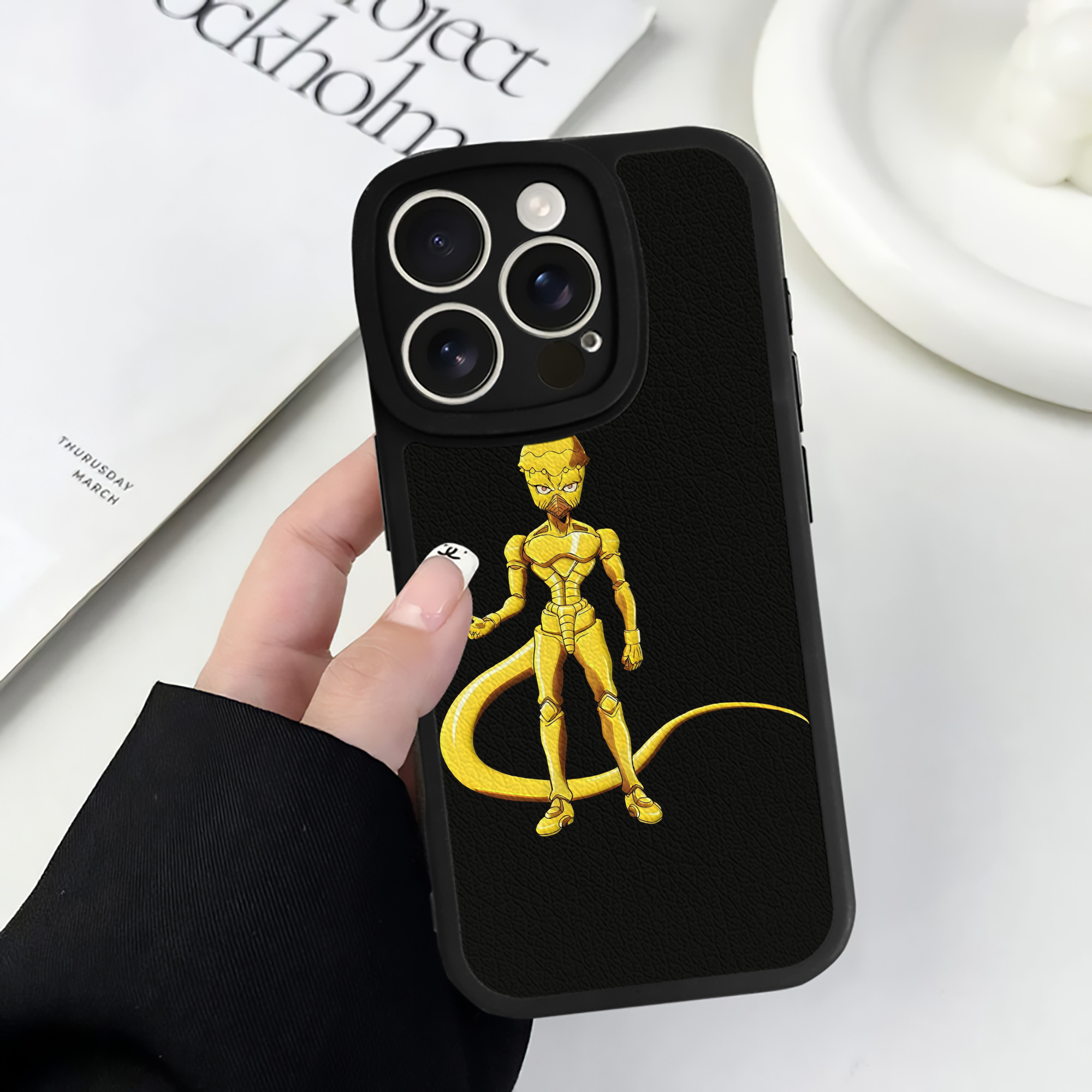 （画像用） ジョジョの奇妙な冒険 おといし あきら JoJo's Bizarre Adventure Akira Otoishi 【iPhone 16シリーズ対応】シリコンスマホケース（レザー調） 材質：シリコン